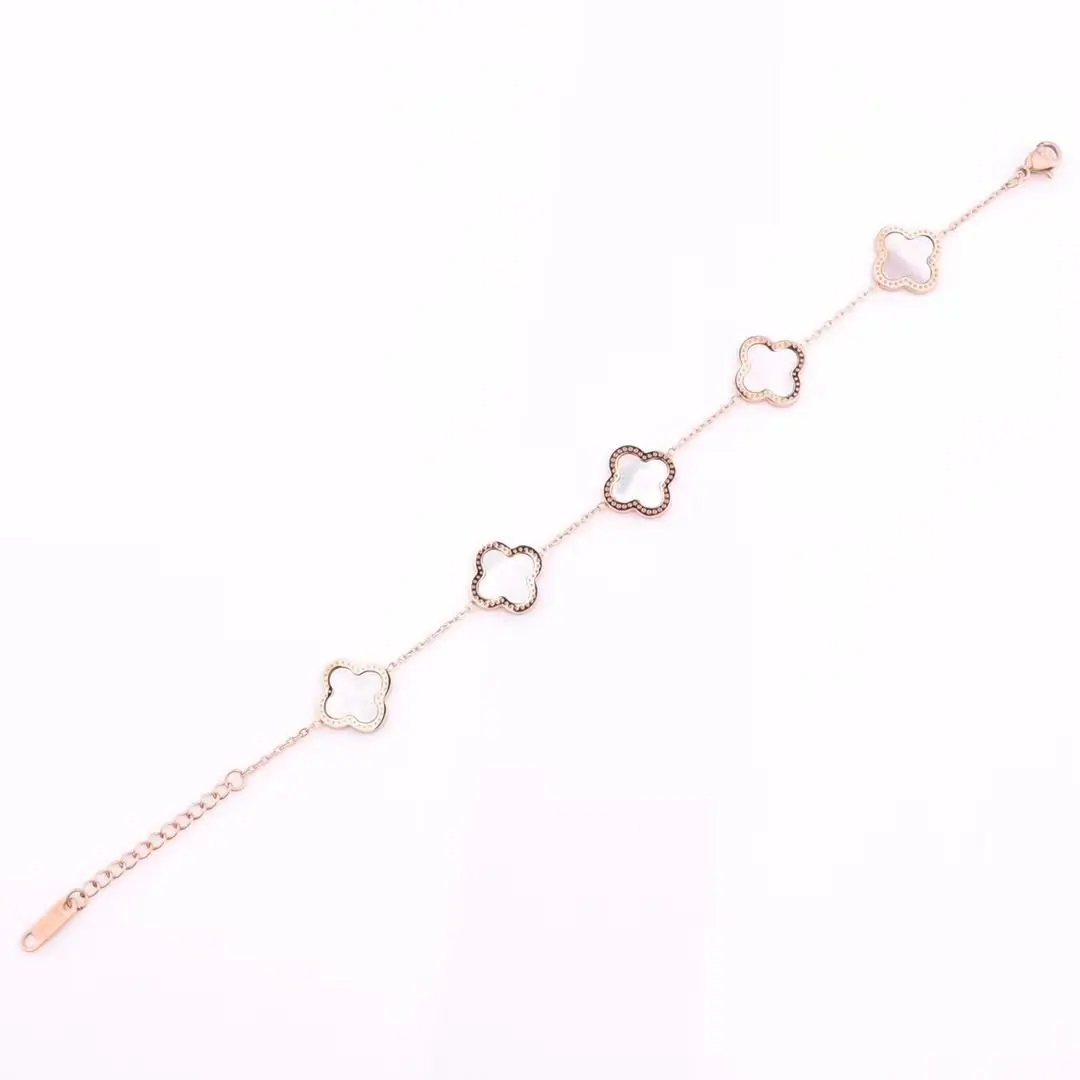Five-Clover Bracelet — main view