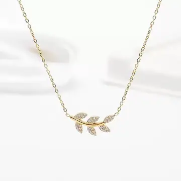 Gold-Tone Zircon Leaf Pendant Necklace (Variant 01) — main view