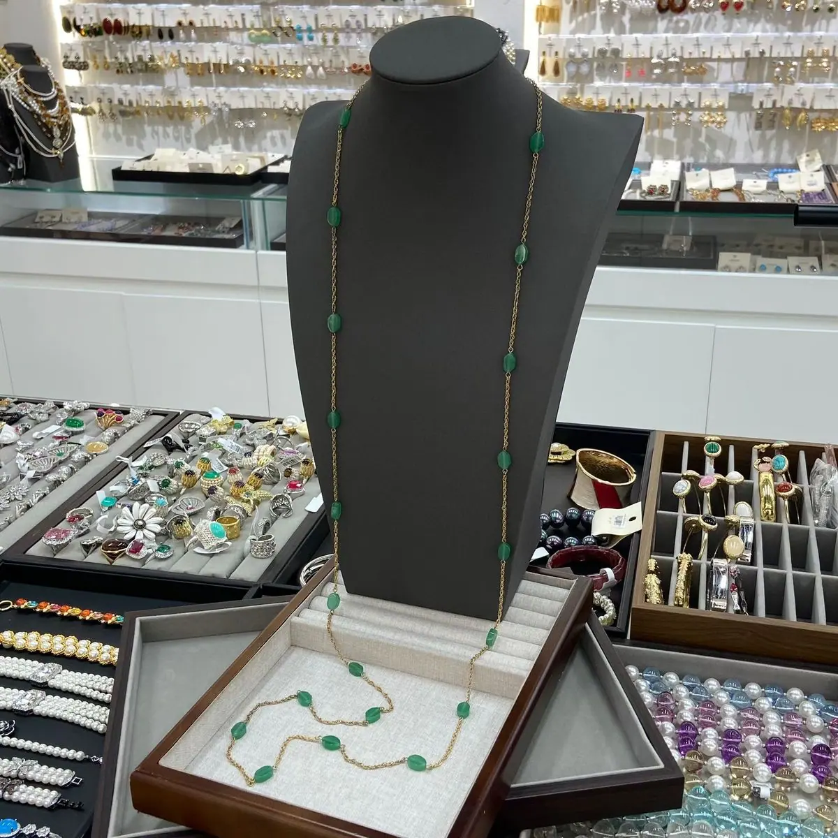 Green Bead Long Chain Necklace (shot-2)