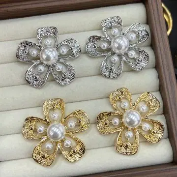 Two-Tone Clover Cluster Earrings — main view