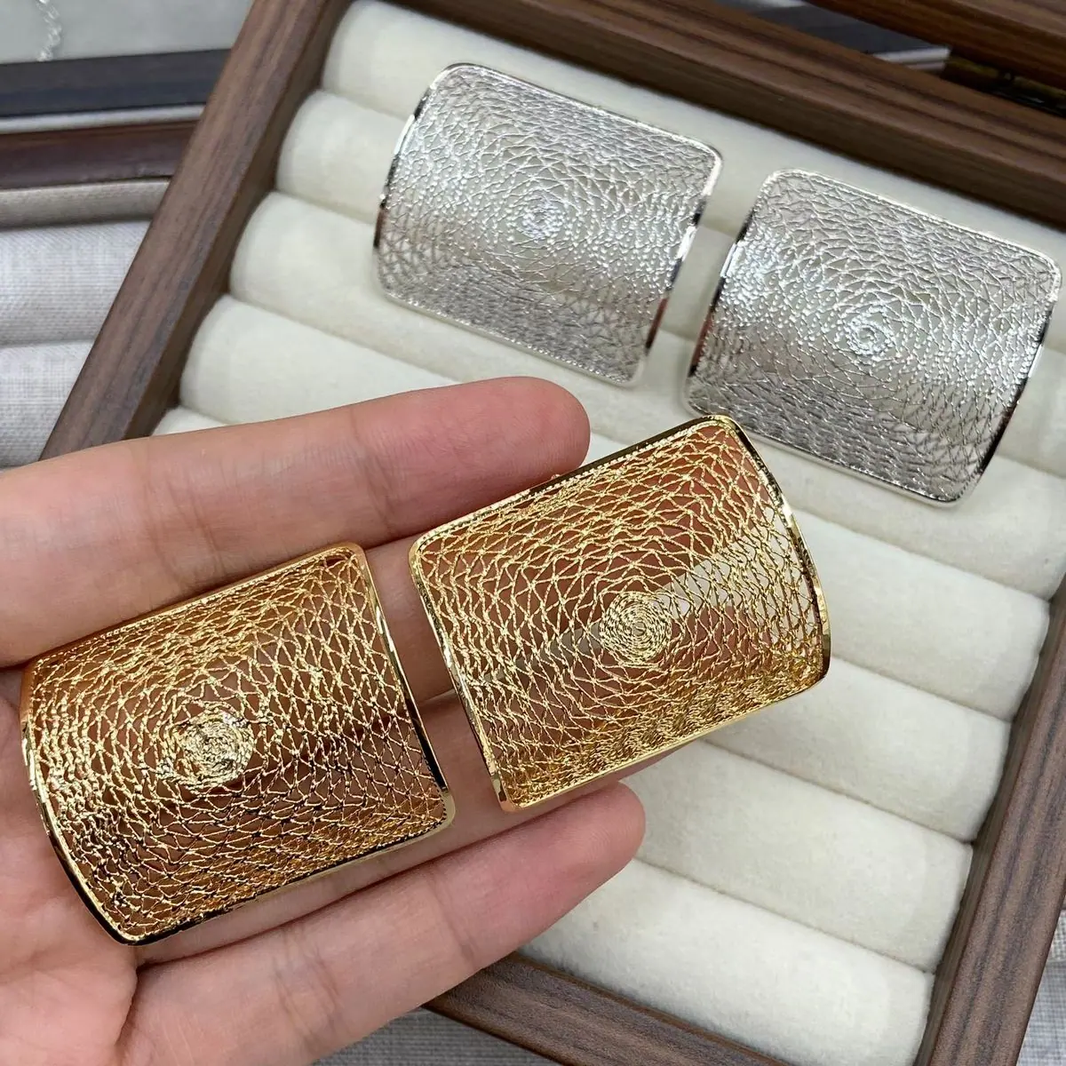 Two-Tone Wide Mesh Cuff Bracelet (shot-3)